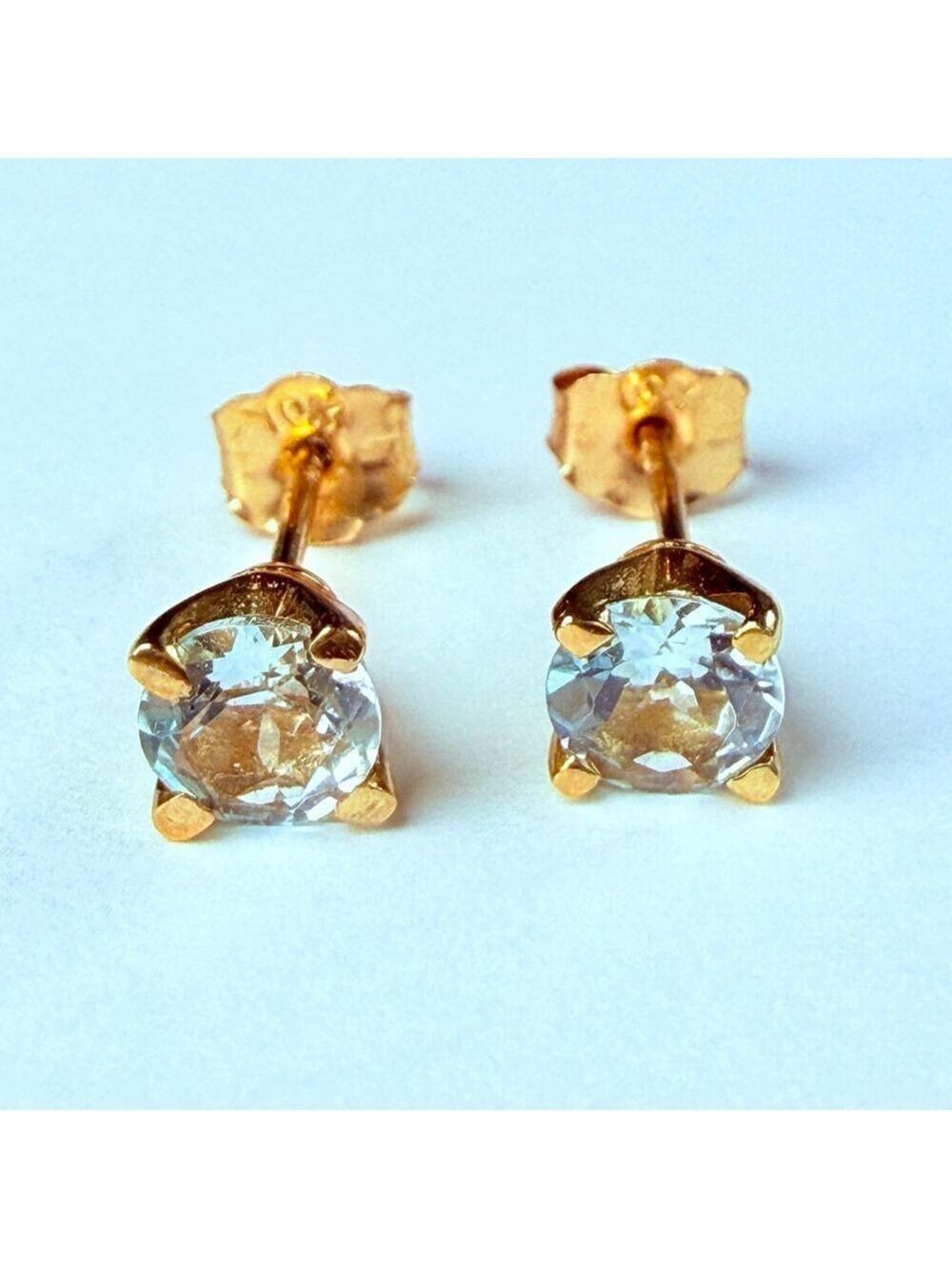 10K Solid Yellow Golds .70 TCW Aquamarine Round Cut Solitaire Stud Earrings
